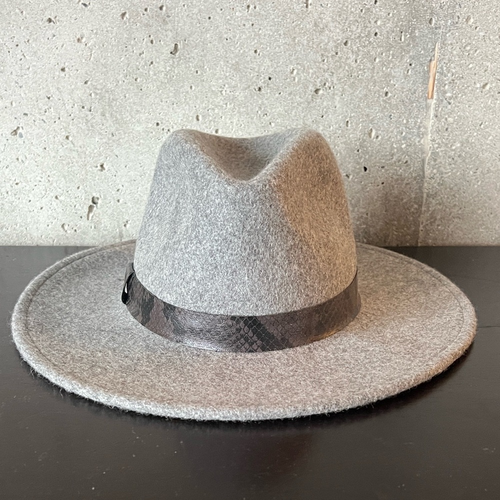 Treasure & Bond Gray Fedora with Ribbon Accent- NWT